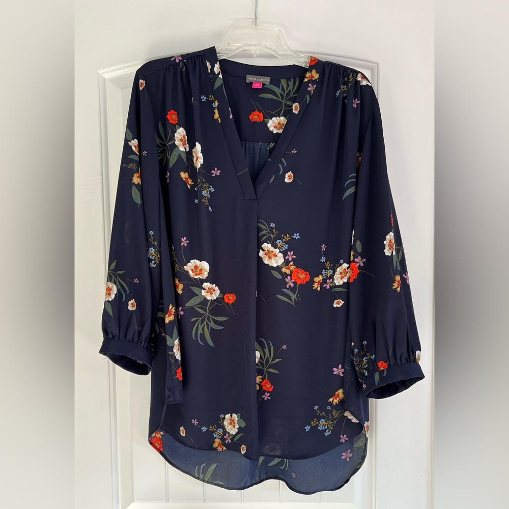 Vince Camuto Black and Orange Boxy Blouse with Mandarin Collar
